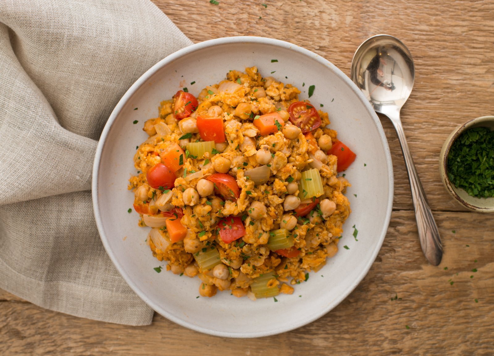 Chickpea Sauté with Qi'a Hot Oats