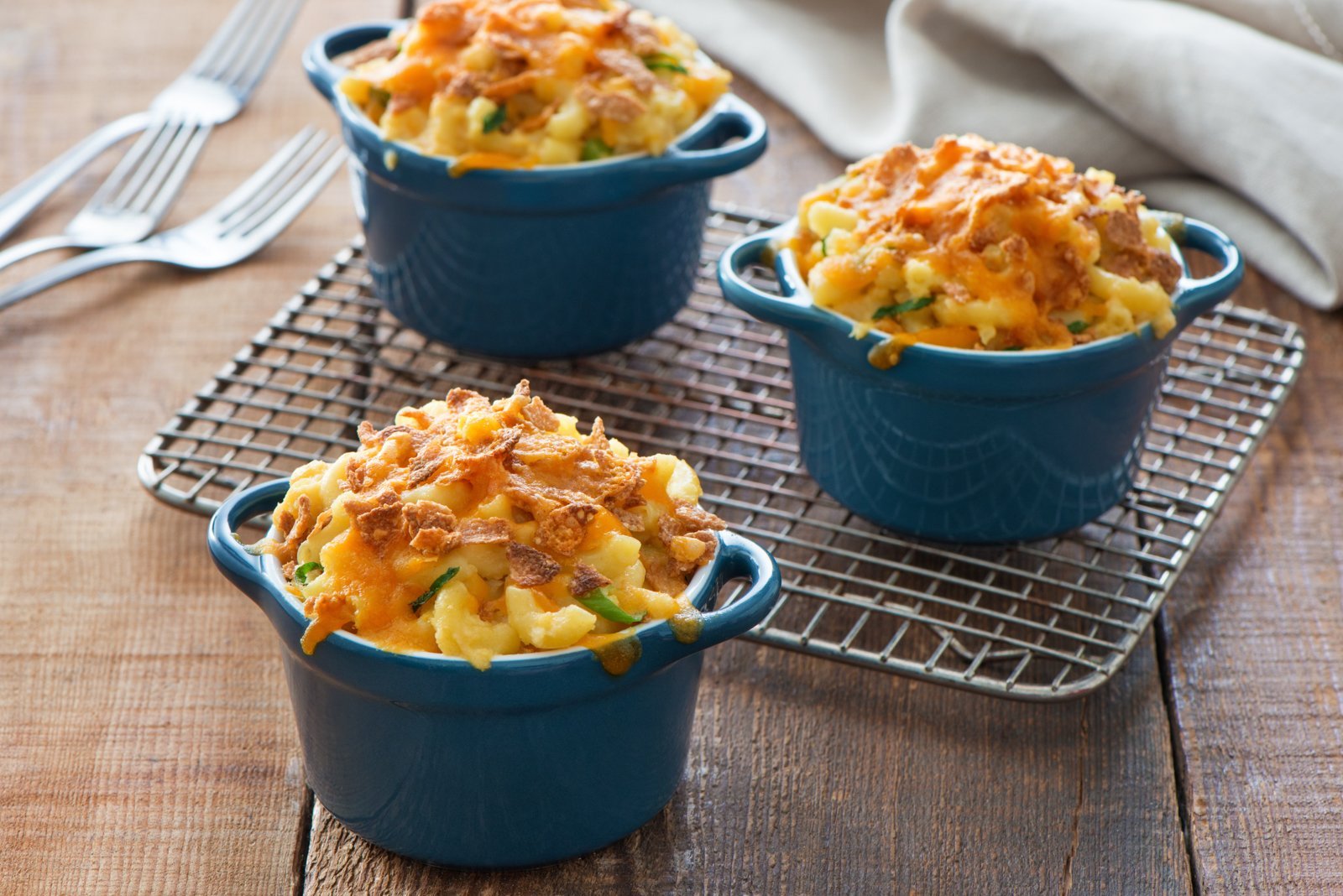 Crunchy Cauliflower Mac ’n’ Cheese with Heritage Flakes