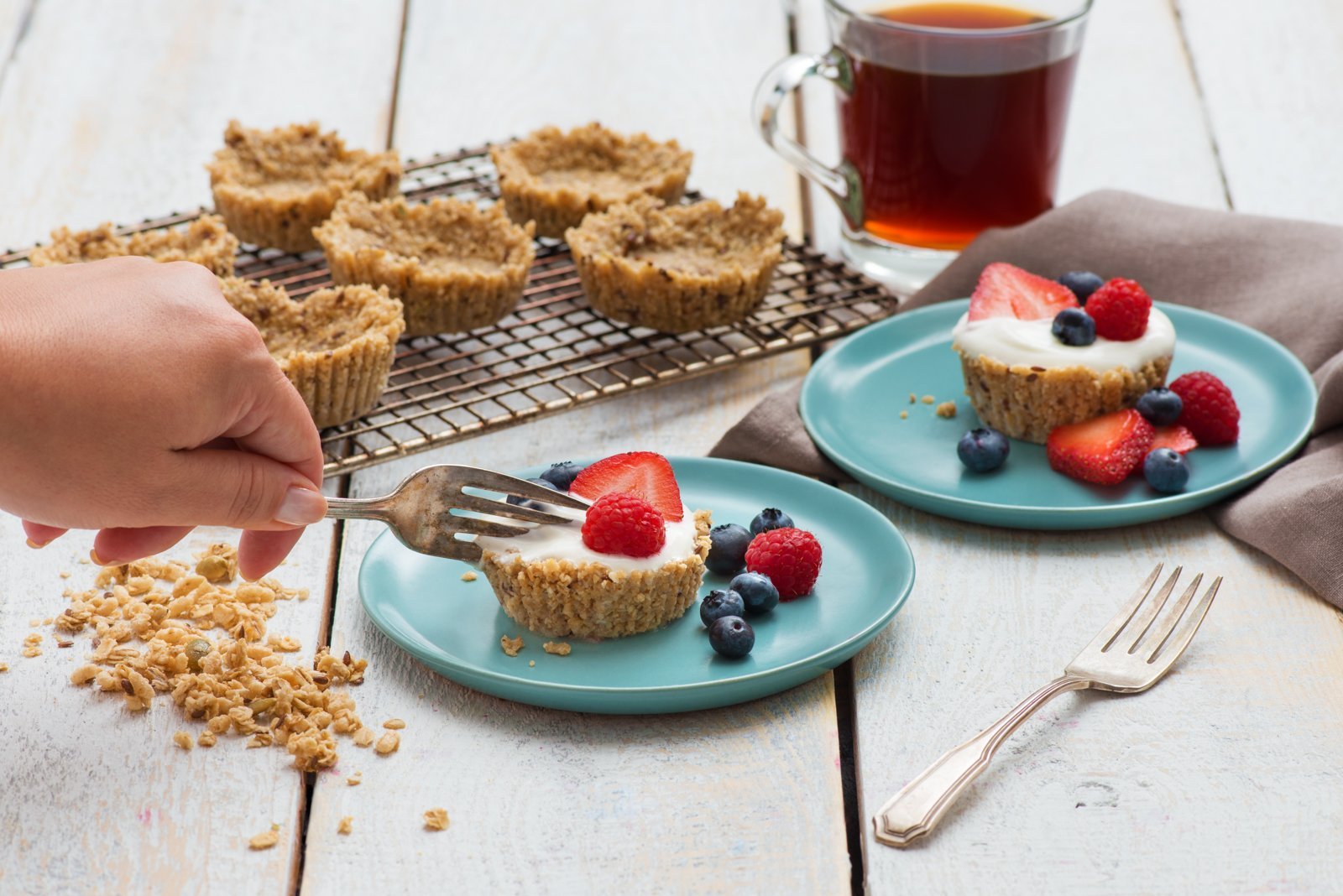 Granola Crust Breakfast Tarts