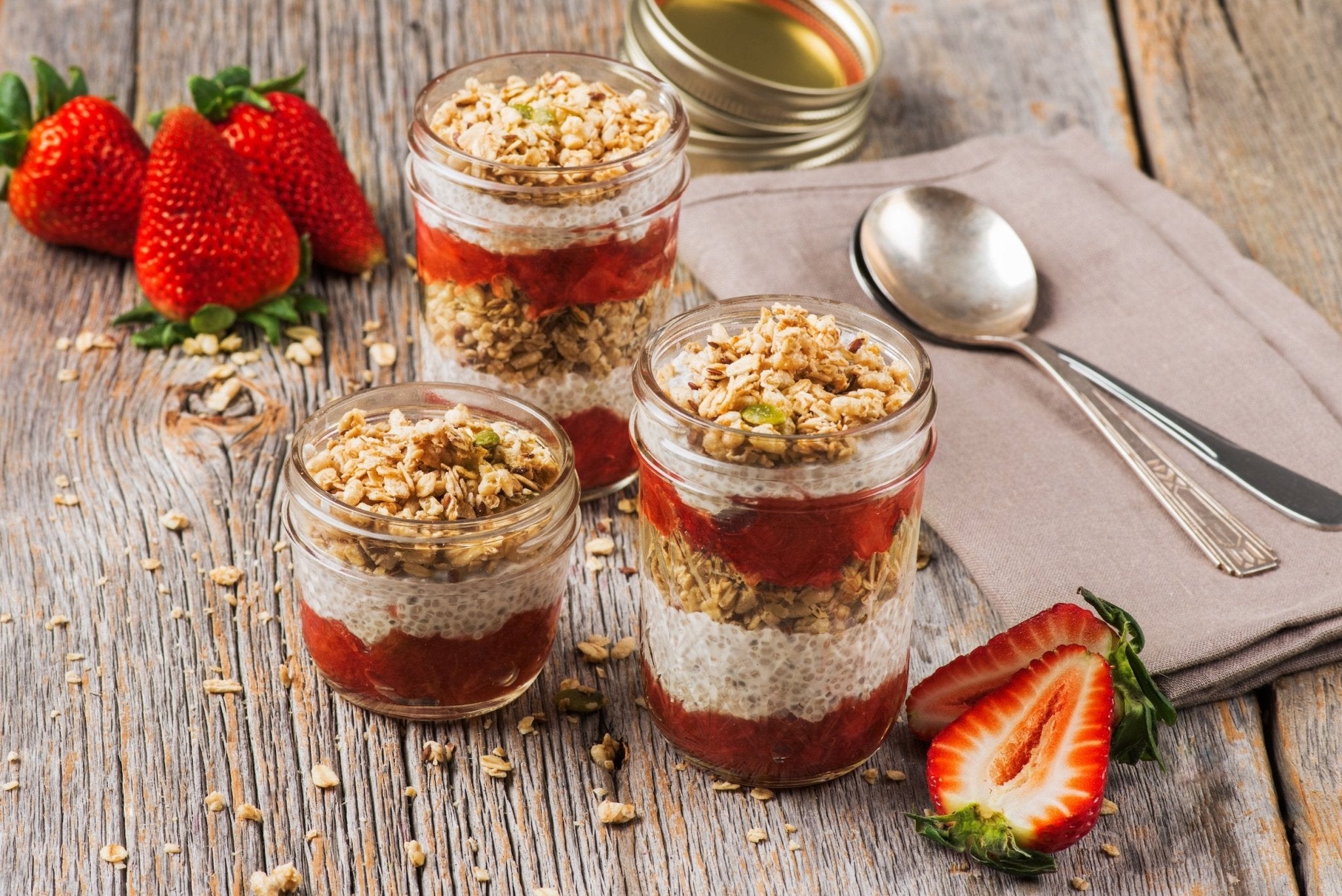 Strawberry-Rhubarb Chia Pudding Parfaits