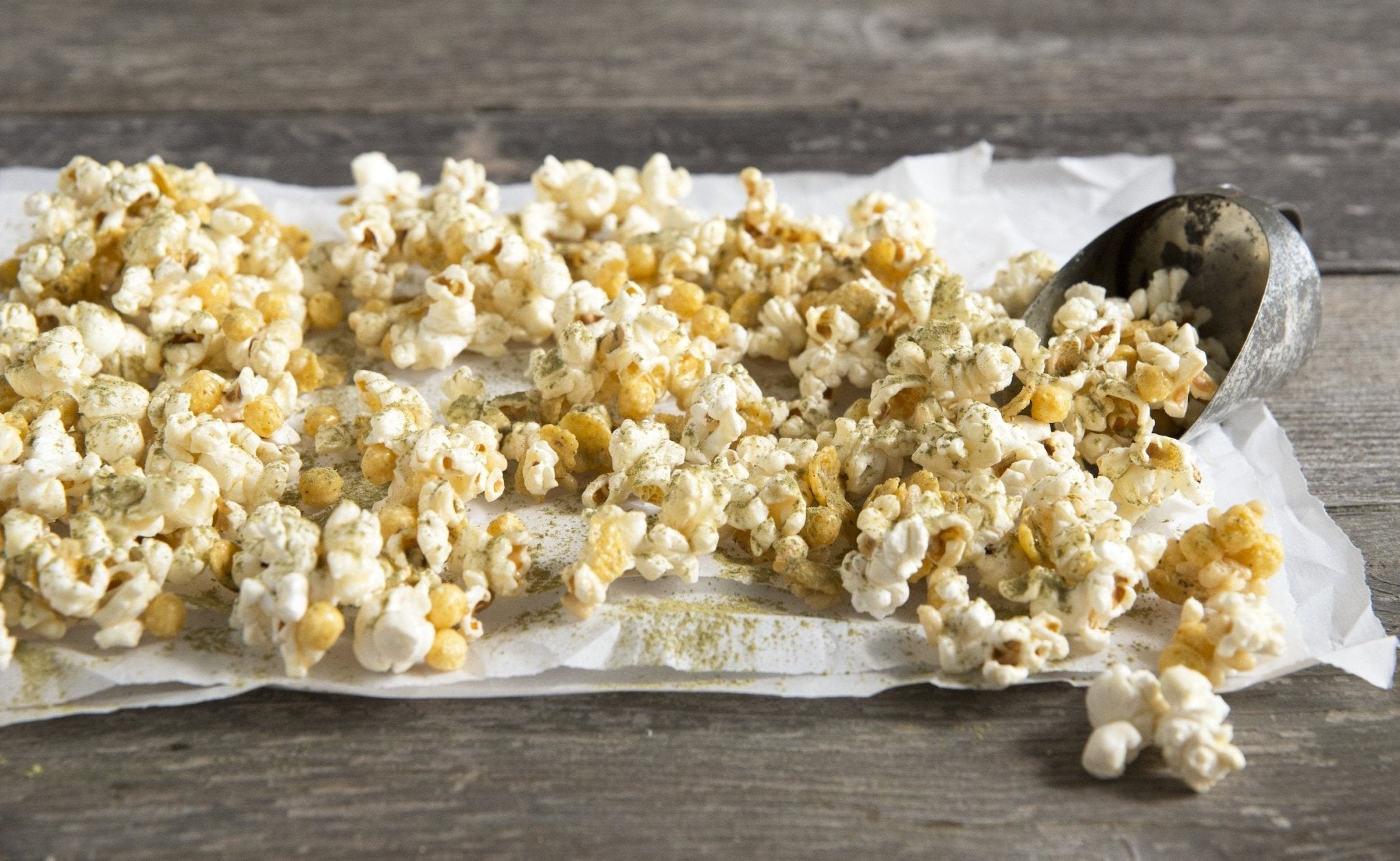 Vanilla Matcha Popcorn