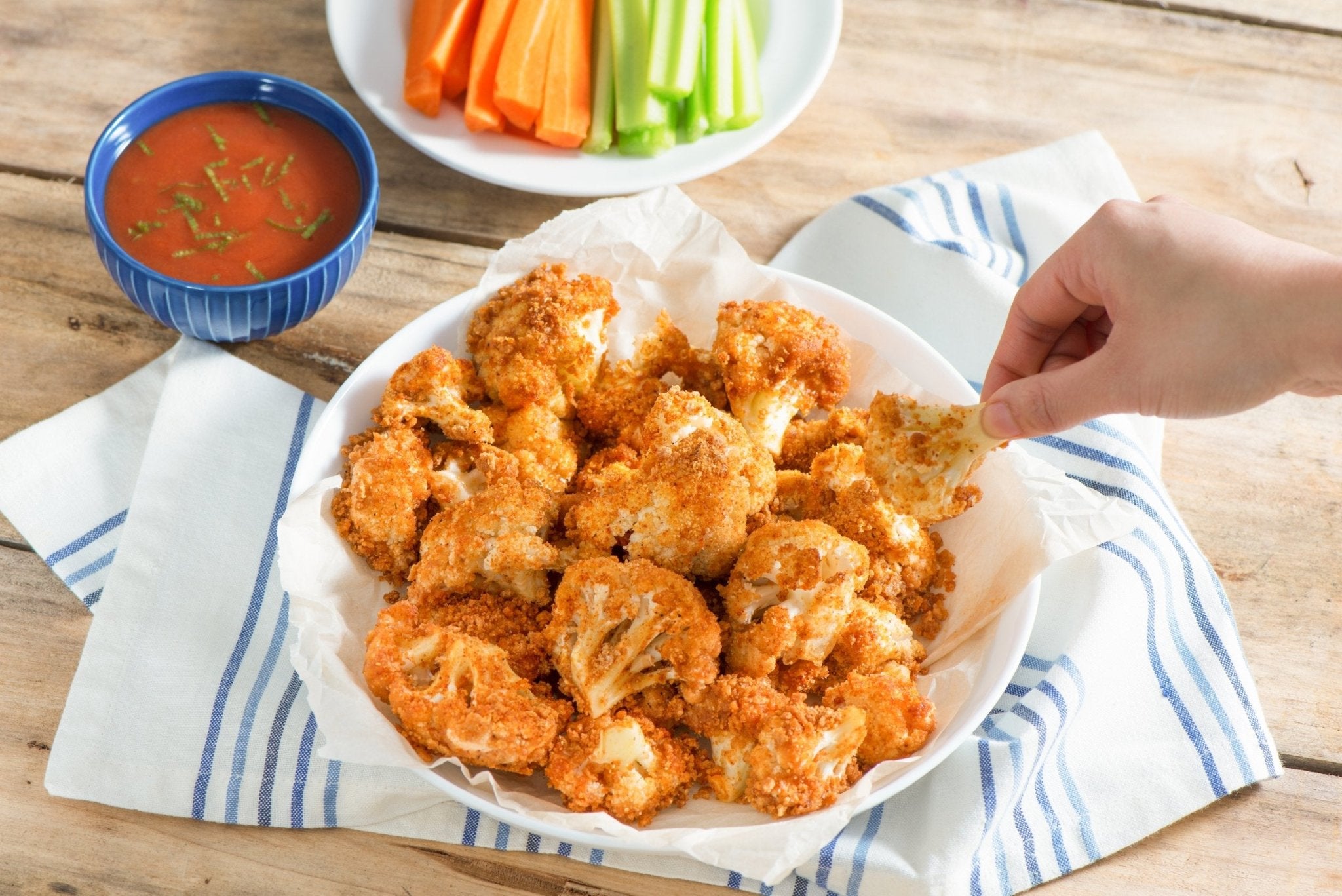 Spicy Vegan Crispy Cauliflower Bites