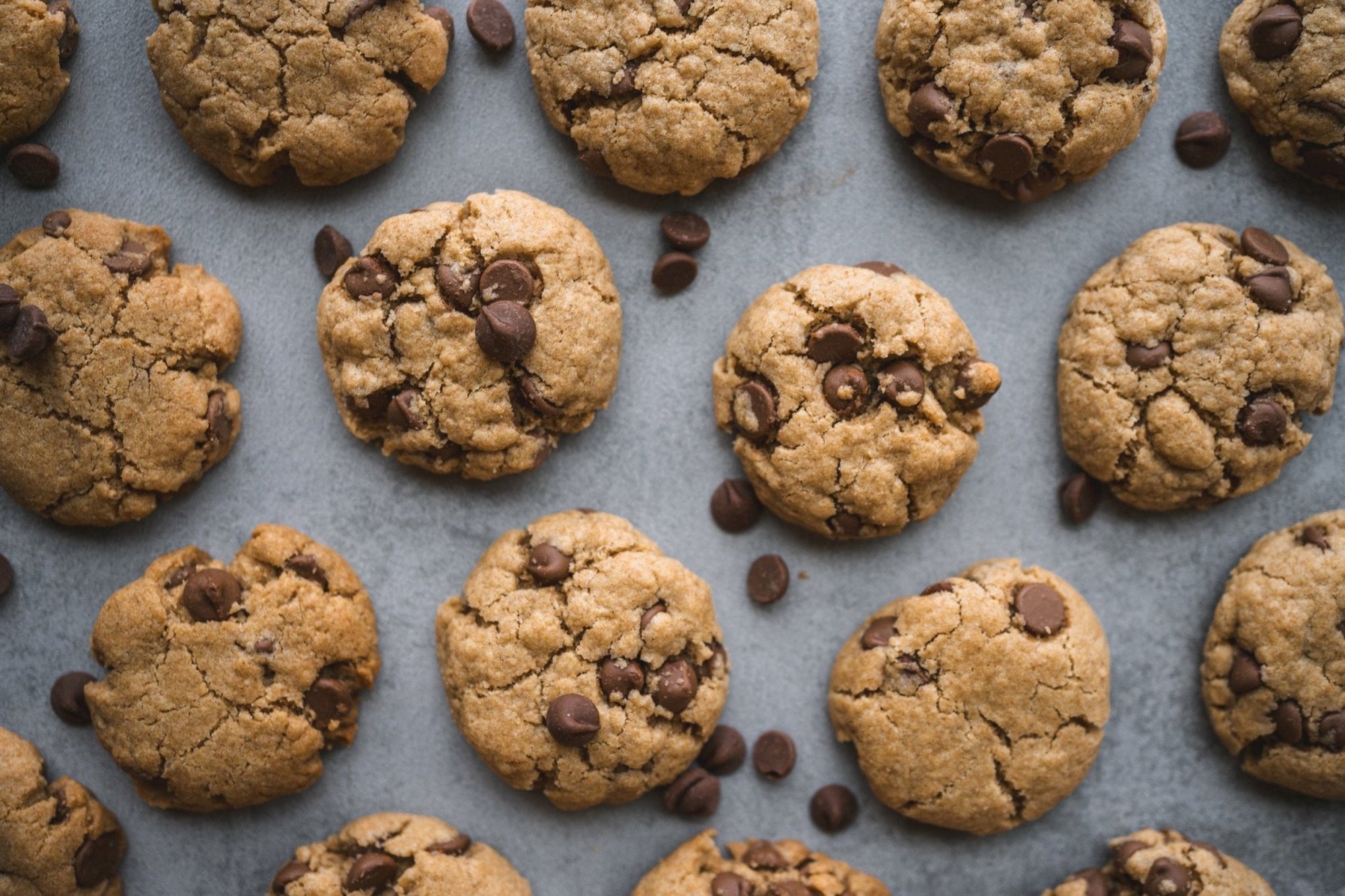 CHOCOLATE CHIP EINKORN COOKIES