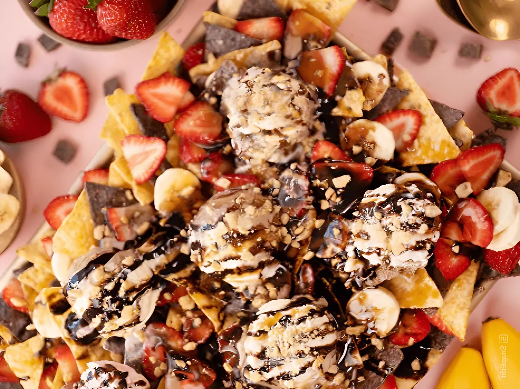 Banana Split Nachos